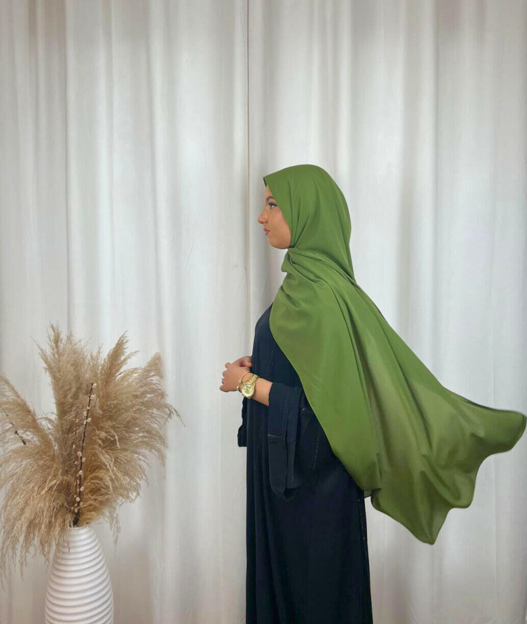 Hijab Premium Soie De Médine - Vert Kaki.