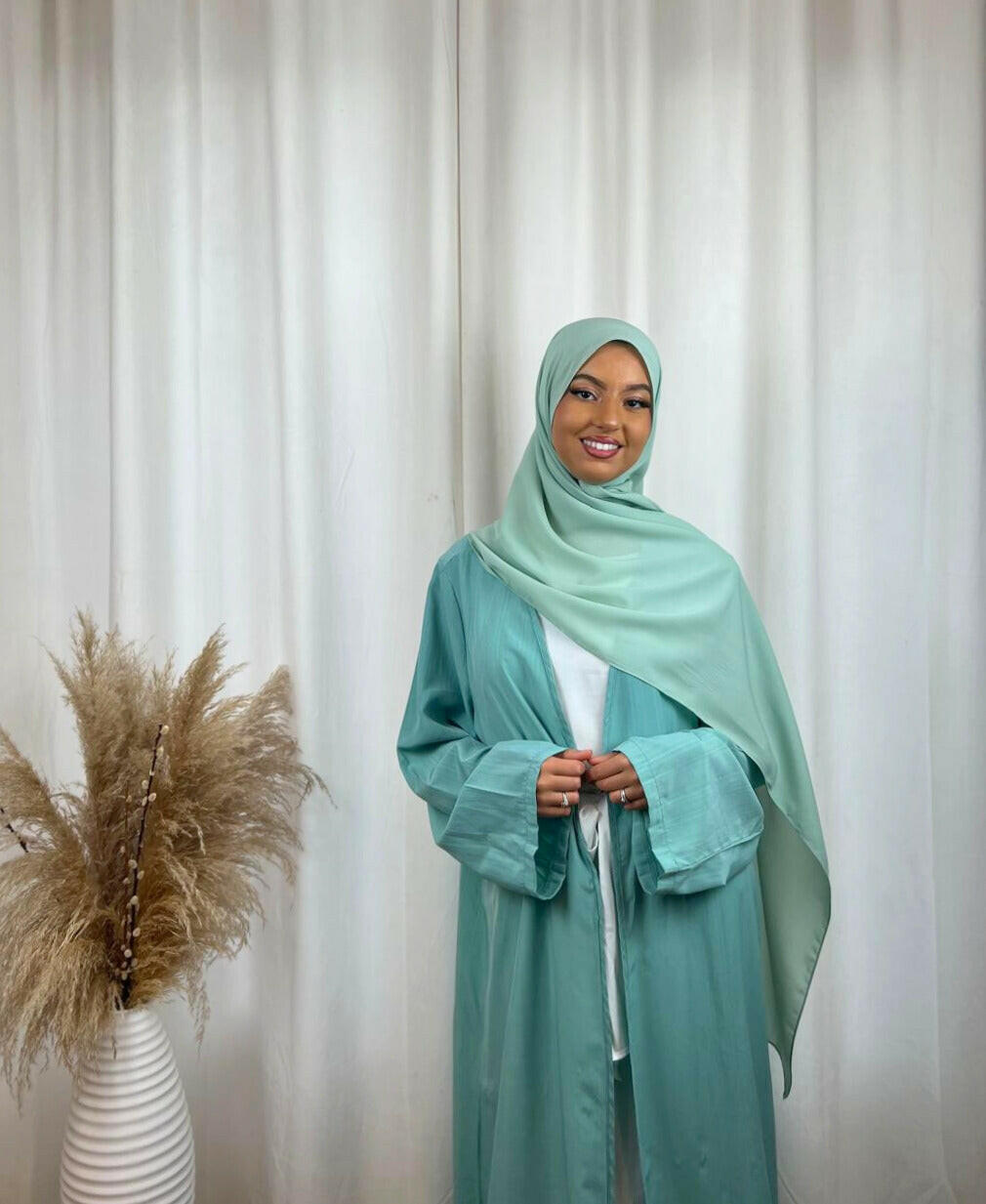 Hijab Premium Soie De Médine - Vert d'eau.