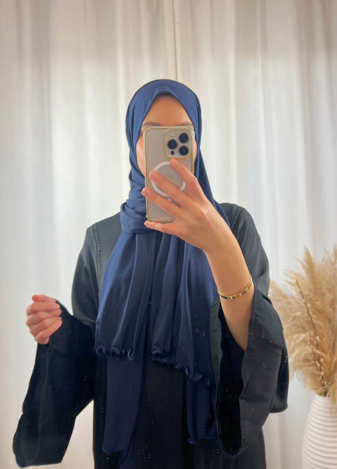 Hijab Prémium Jersey Frisé - Bleu Nuit.