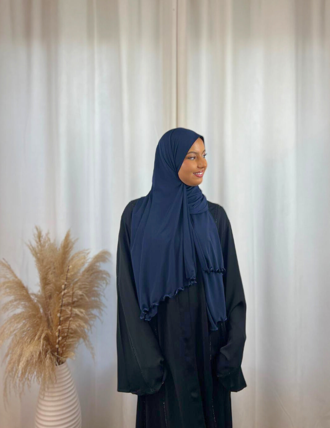 Hijab Prémium Jersey Frisé - Bleu Nuit.