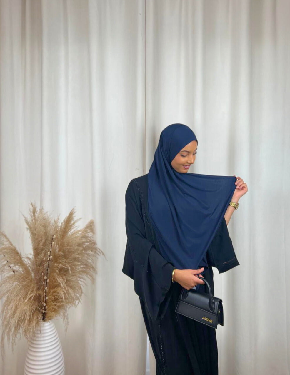 Hijab Prémium Jersey - Bleu Nuit.